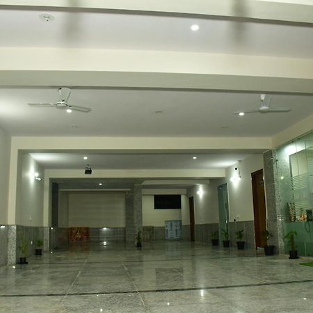 Hotel Sadabahar Regency Bahora Exterior foto